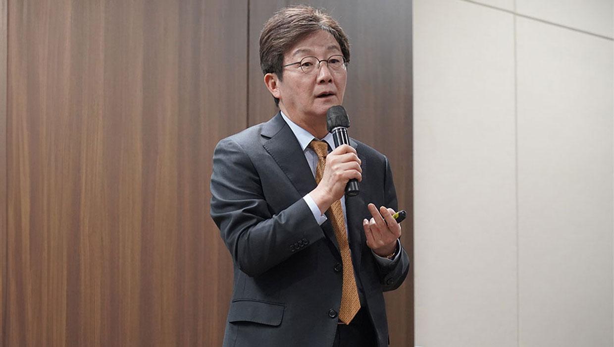 2025 인천대 법학부 전공 진로특강 시리즈 개막, 1번 타자 유승민 전 의원 입장 대표이미지