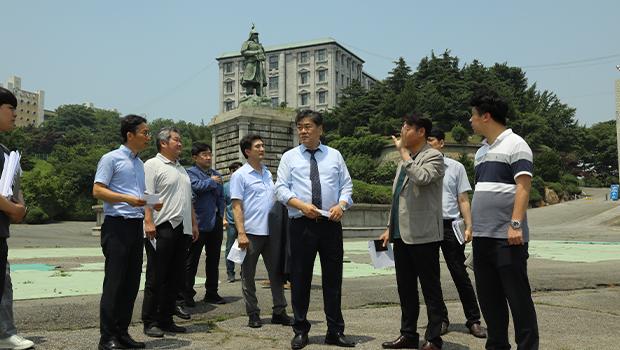 New INU President Injae Lee Conducts On-Site Inspection of Jemulpo Campus… “Ensuring Safety and Maintenance of Aging Facilities” 대표이미지